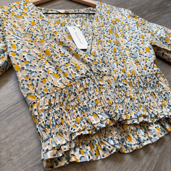 SIM & SAM Floral Print Women's Top-Size S - Picture 2 of 7